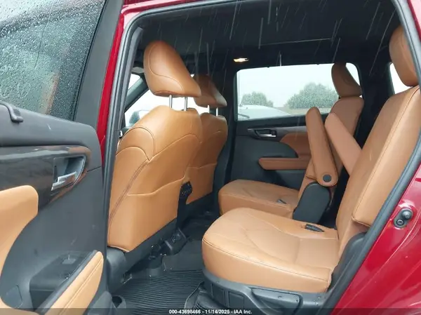 5TDEBRCH0SS665048 2025 TOYOTA HIGHLANDER - Image 8