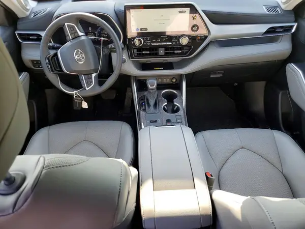 5TDEBRCH0SS669102 2025 TOYOTA HIGHLANDER - Image 8