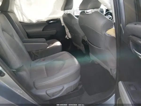 5TDEBRCH1MS017933 2021 TOYOTA HIGHLANDER - Image 8