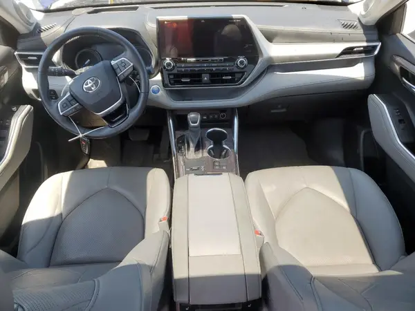 5TDEBRCH1MS019925 2021 TOYOTA HIGHLANDER - Image 8
