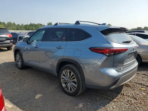 5TDEBRCH1MS025904 2021 TOYOTA HIGHLANDER - Image 2
