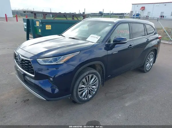 5TDEBRCH1MS029628 2021 TOYOTA HIGHLANDER - Image 2