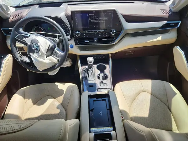 5TDEBRCH1MS048860 2021 TOYOTA HIGHLANDER - Image 8