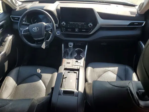 5TDEBRCH1MS051368 2021 TOYOTA HIGHLANDER - Image 8