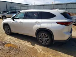 5TDEBRCH1MS051998 2021 TOYOTA HIGHLANDER