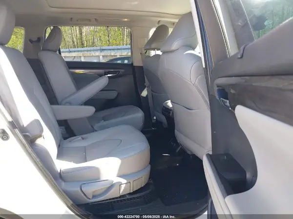 5TDEBRCH1MS058935 2021 TOYOTA HIGHLANDER - Image 8