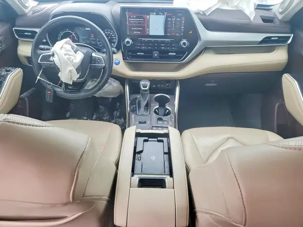 5TDEBRCH1MS058952 2021 TOYOTA HIGHLANDER - Image 8