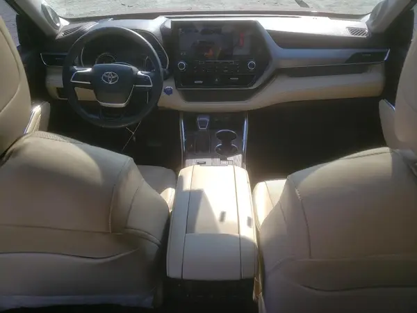 5TDEBRCH1NS074764 2022 TOYOTA HIGHLANDER - Image 8