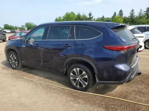 5TDEBRCH1NS098272 2021 TOYOTA HIGHLANDER - Image 2