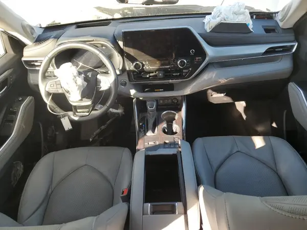 5TDEBRCH1PS107894 2023 TOYOTA HIGHLANDER - Image 8