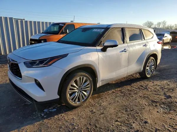 5TDEBRCH1PS572059 2023 TOYOTA HIGHLANDER - Image 1