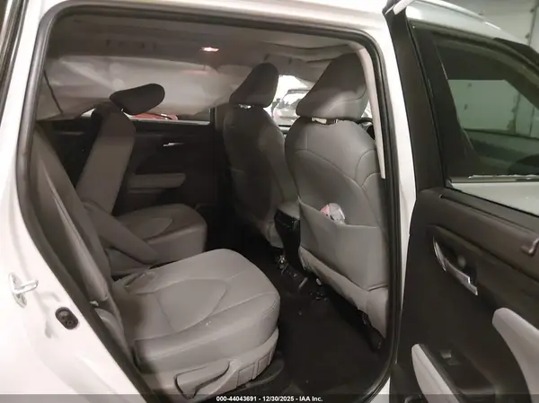 5TDEBRCH1SS649473 2025 TOYOTA HIGHLANDER - Image 8