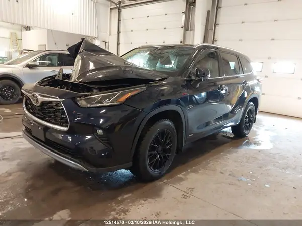 5TDEBRCH1SS690069 2025 TOYOTA HIGHLANDER - Image 2