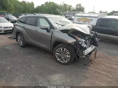 5TDEBRCH1TS713304 2026 TOYOTA HIGHLANDER