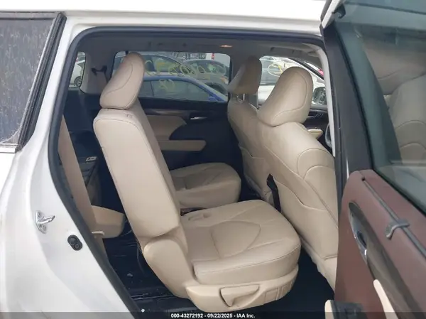 5TDEBRCH2LS012254 2020 TOYOTA HIGHLANDER - Image 8