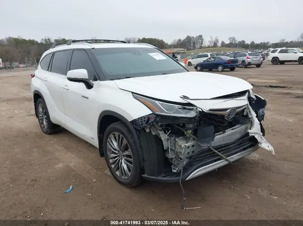 5TDEBRCH2MS018976 2021 TOYOTA HIGHLANDER - Image 1