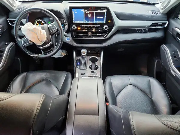 5TDEBRCH2MS020162 2021 TOYOTA HIGHLANDER - Image 8