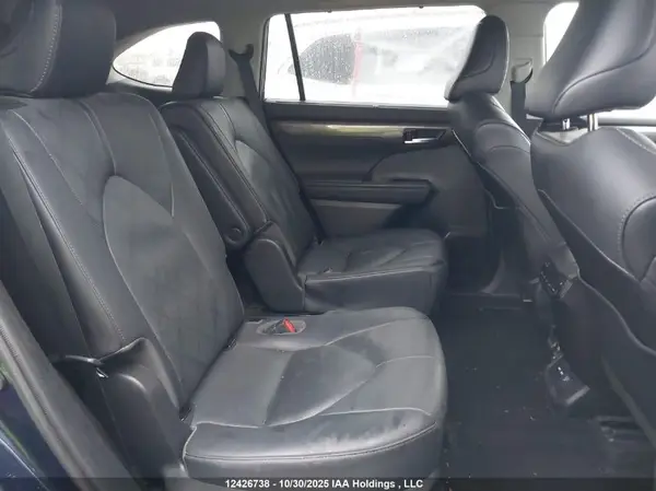 5TDEBRCH2MS020470 2021 TOYOTA HIGHLANDER - Image 8