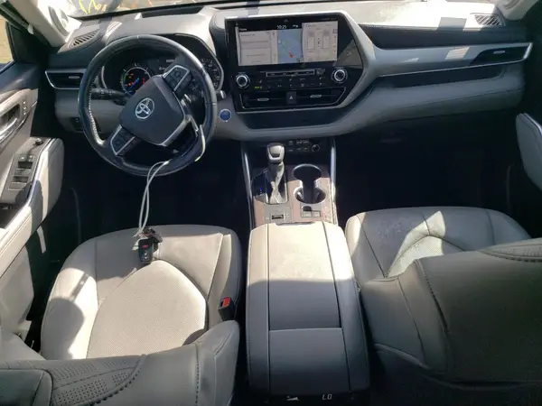5TDEBRCH2MS025040 2021 TOYOTA HIGHLANDER - Image 8