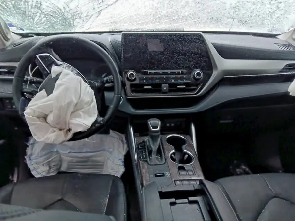 5TDEBRCH2MS053999 2021 TOYOTA HIGHLANDER - Image 8