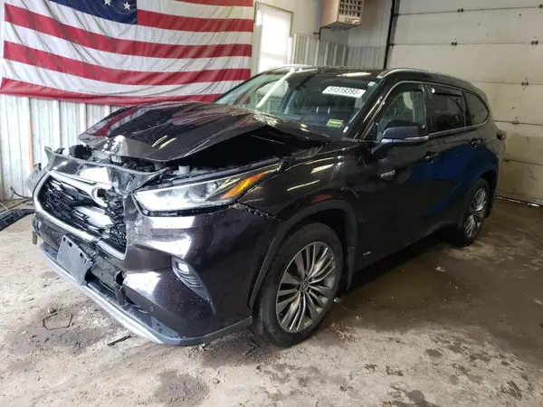 5TDEBRCH2MS068048 2021 TOYOTA HIGHLANDER - Image 1