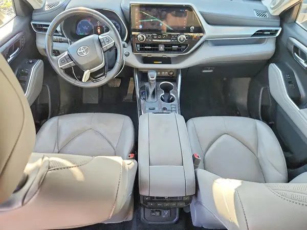 5TDEBRCH2PS125837 2023 TOYOTA HIGHLANDER - Image 8