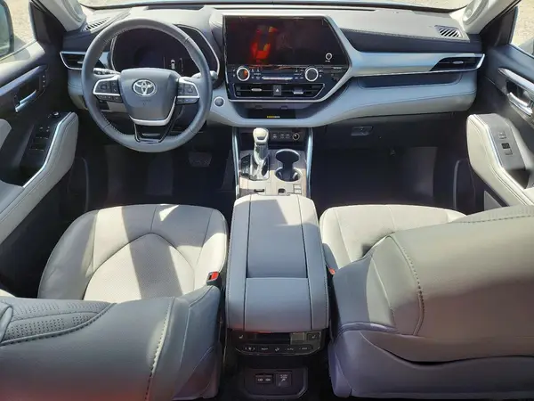 5TDEBRCH2RS606979 2024 TOYOTA HIGHLANDER - Image 8