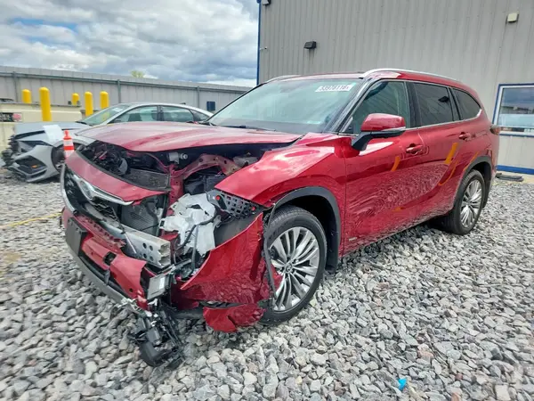 5TDEBRCH2RS614175 2024 TOYOTA HIGHLANDER - Image 1