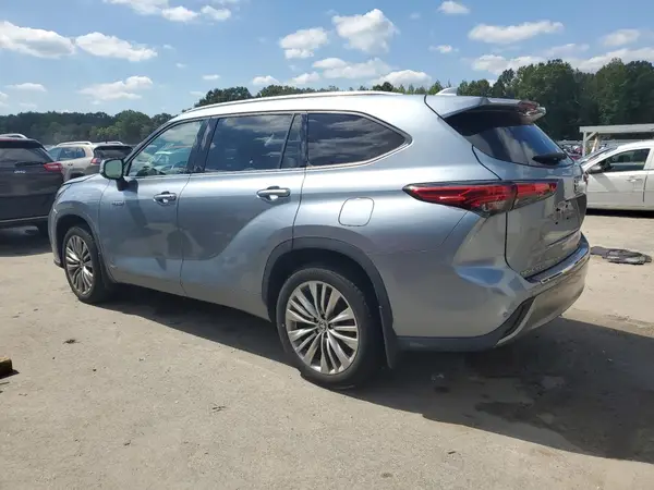 5TDEBRCH3MS015052 2021 TOYOTA HIGHLANDER - Image 2