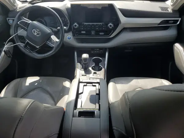 5TDEBRCH3MS015052 2021 TOYOTA HIGHLANDER - Image 8