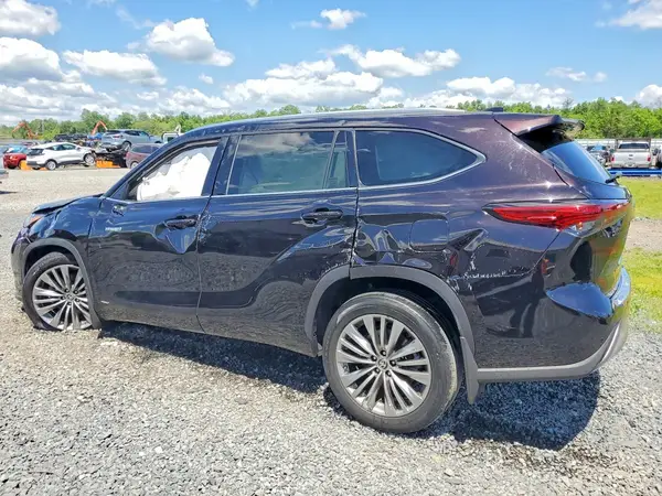 5TDEBRCH3MS017397 2021 TOYOTA HIGHLANDER - Image 2