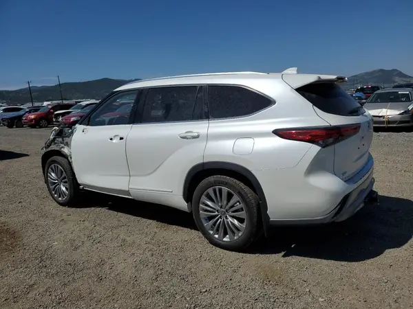 5TDEBRCH3MS031364 2021 TOYOTA HIGHLANDER - Image 2