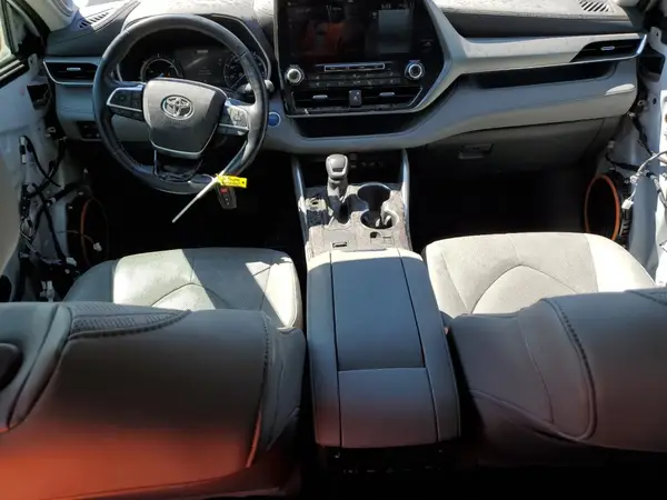 5TDEBRCH3MS031364 2021 TOYOTA HIGHLANDER - Image 8