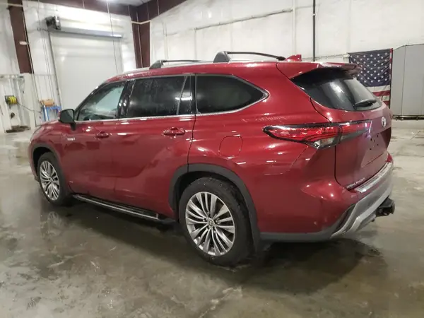 5TDEBRCH3MS035379 2021 TOYOTA HIGHLANDER - Image 2
