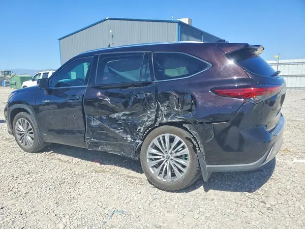5TDEBRCH3MS036886 2021 TOYOTA HIGHLANDER - Image 2