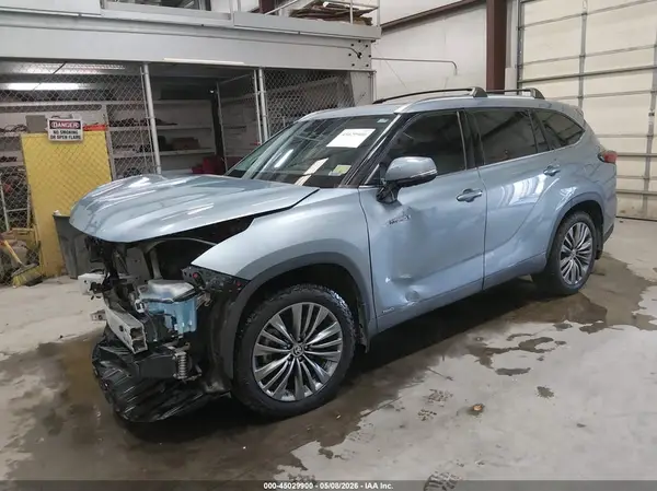 5TDEBRCH3MS058399 2021 TOYOTA HIGHLANDER - Image 2