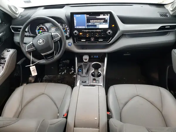 5TDEBRCH3NS083658 2022 TOYOTA HIGHLANDER - Image 8