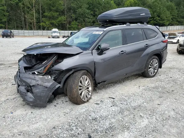 5TDEBRCH3NS088598 2022 TOYOTA HIGHLANDER - Image 1