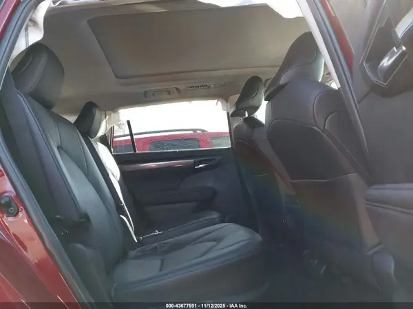 5TDEBRCH3PS118640 2023 TOYOTA HIGHLANDER - Image 8