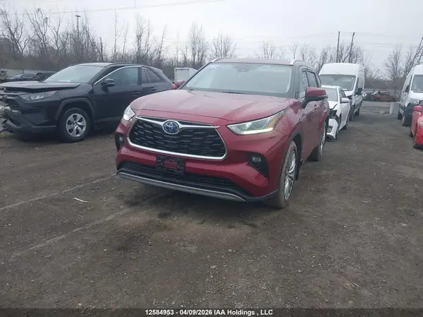 5TDEBRCH3PS121408 2023 TOYOTA HIGHLANDER - Image 2