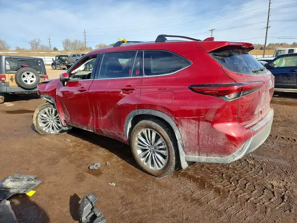 5TDEBRCH3PS594936 2023 TOYOTA HIGHLANDER - Image 2