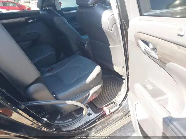 5TDEBRCH3RS607364 2024 TOYOTA HIGHLANDER - Image 8