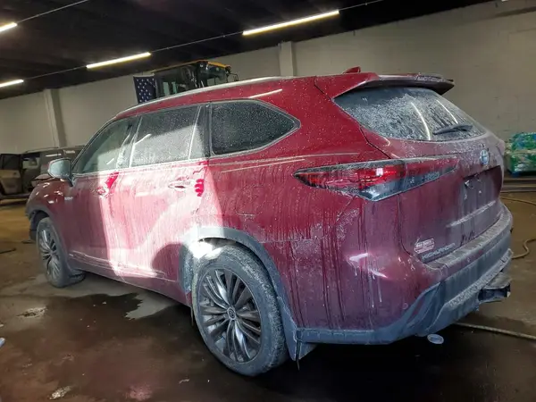 5TDEBRCH4MS016405 2021 TOYOTA HIGHLANDER - Image 2