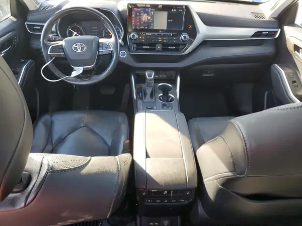 5TDEBRCH4MS026304 2021 TOYOTA HIGHLANDER - Image 8