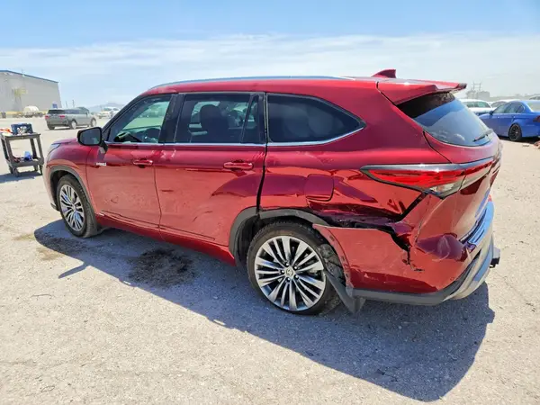 5TDEBRCH4MS051851 2021 TOYOTA HIGHLANDER - Image 2