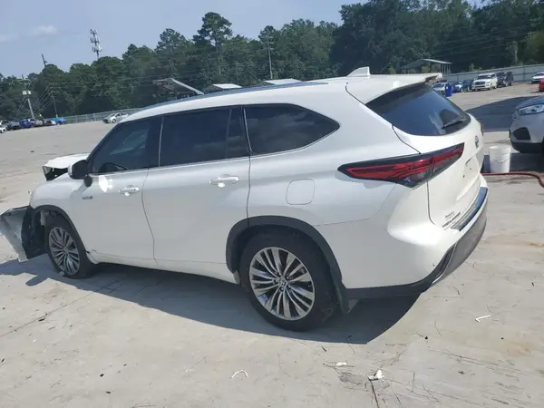 5TDEBRCH4MS052935 2021 TOYOTA HIGHLANDER - Image 2
