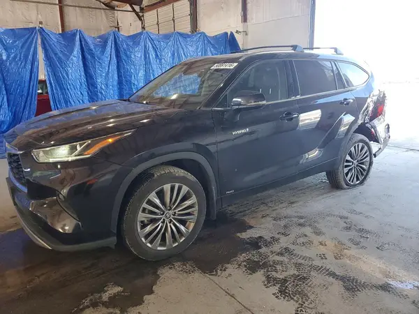 5TDEBRCH4MS058248 2021 TOYOTA HIGHLANDER - Image 1