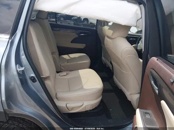 5TDEBRCH4MS066513 2021 TOYOTA HIGHLANDER - Image 8