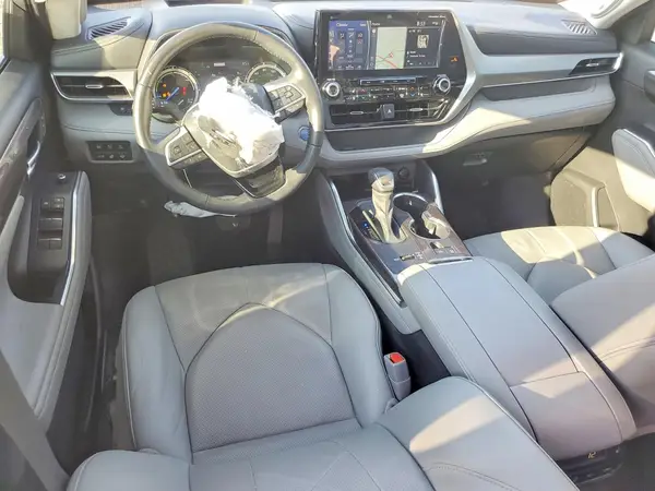 5TDEBRCH4NS076525 2022 TOYOTA HIGHLANDER - Image 8