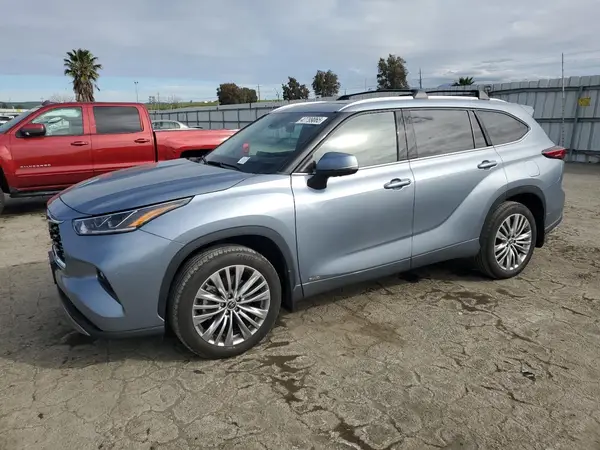 5TDEBRCH4NS092367 2022 TOYOTA HIGHLANDER - Image 1